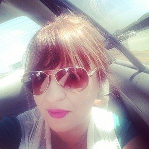 Meet your Posher, Lana